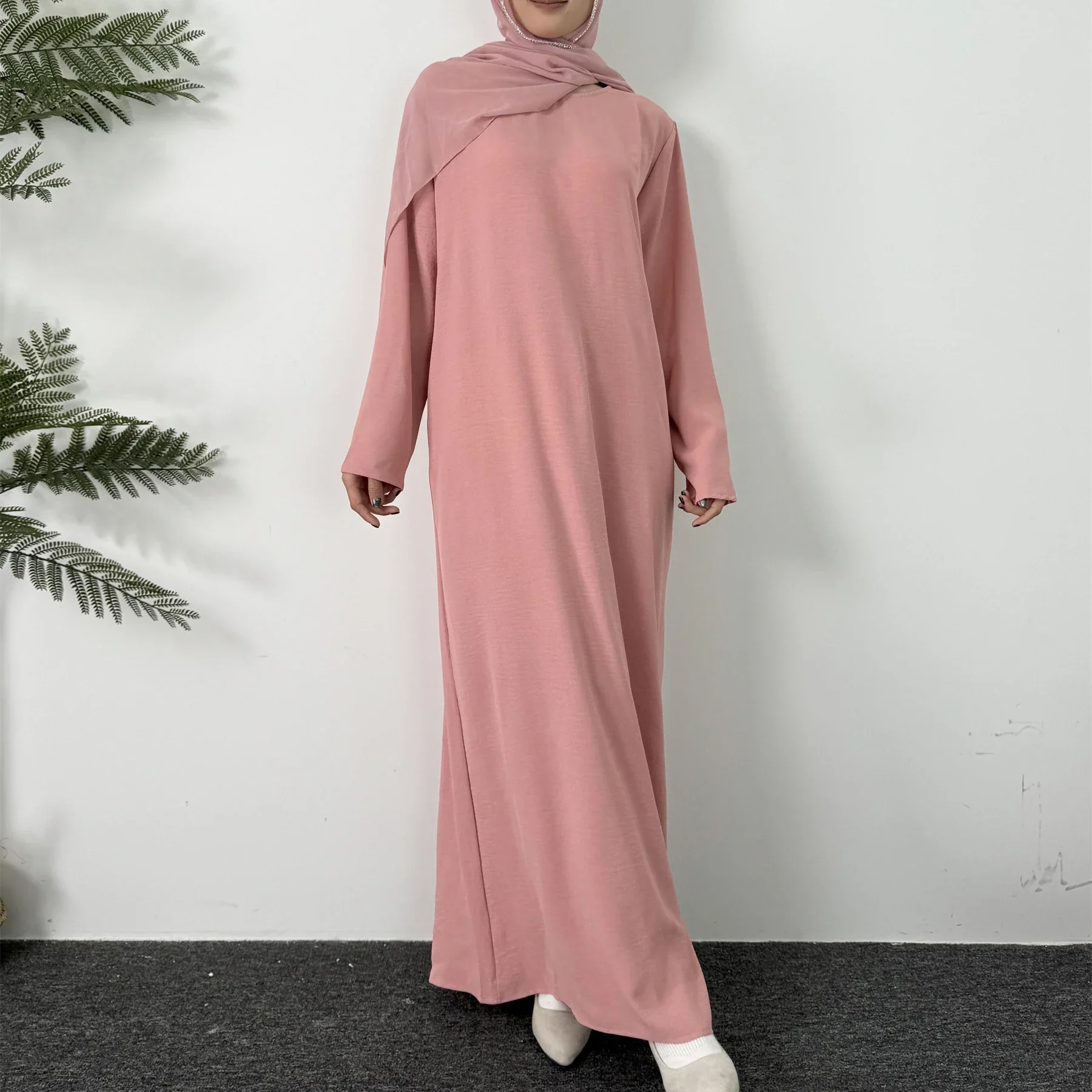 Caftan à col rond pour femmes, robe longue musulmane élégante - image de produit 9